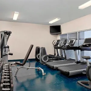*** Hotel Four Points By Sheraton & West Canada