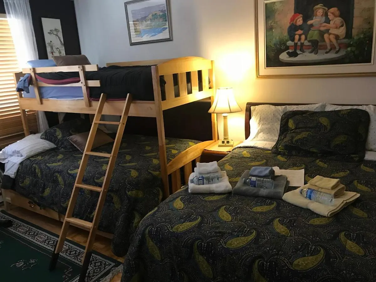 Repos & Manna Downtown Montreal Bed & Breakfast