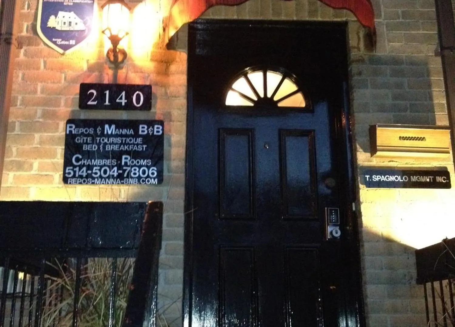 Repos & Manna Downtown Montreal Bed & Breakfast